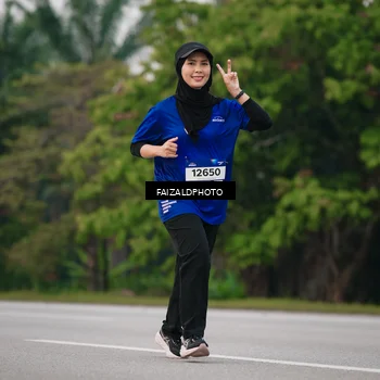 Runner Photo 7415421