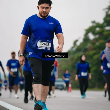 Runner Photo 7415432