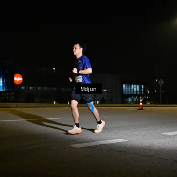 Runner Photo 7415435