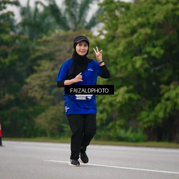 Runner Photo 7415446