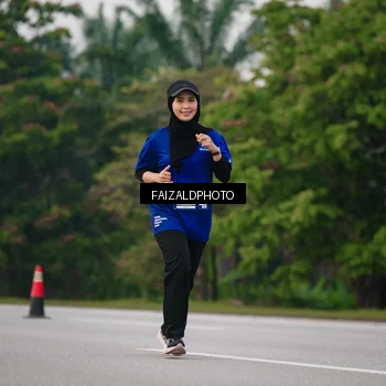 Runner Photo 7415455