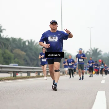 Runner Photo 7415485