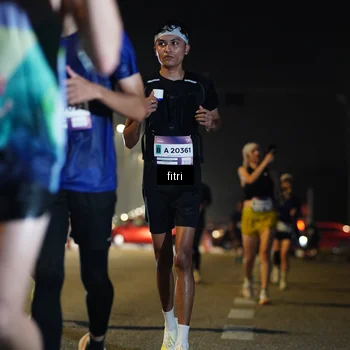 Runner Photo 7415486