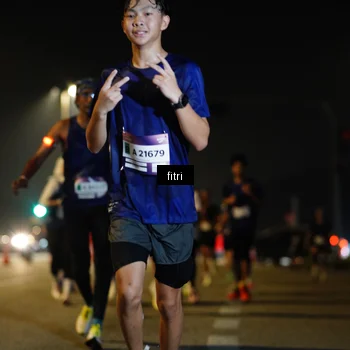 Runner Photo 7415497