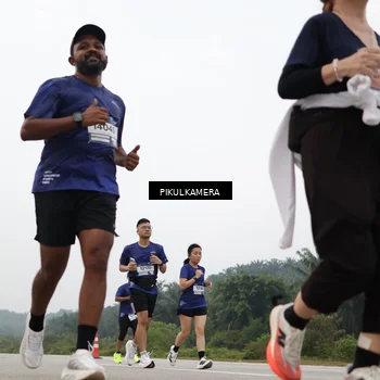 Runner Photo 7415529