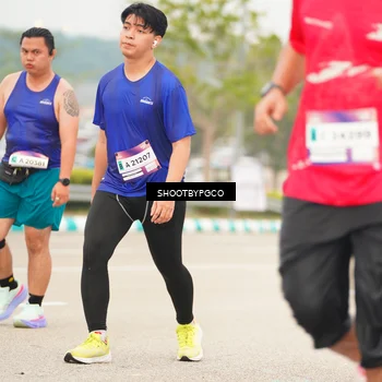 Runner Photo 7415530