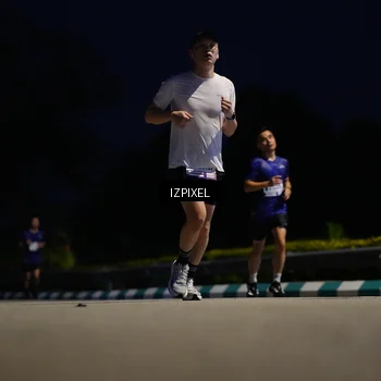 Runner Photo 7415557