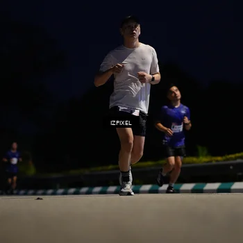 Runner Photo 7415561