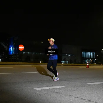 Runner Photo 7415563