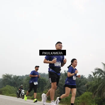 Runner Photo 7415564