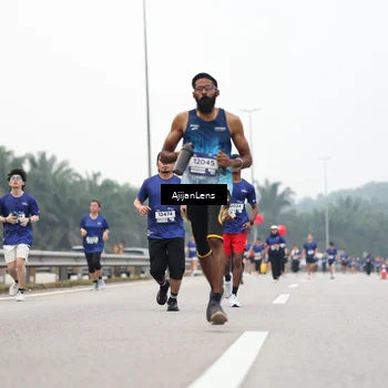 Runner Photo 7415565