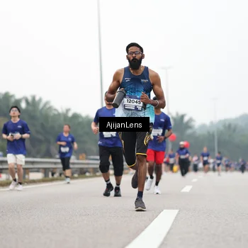 Runner Photo 7415569