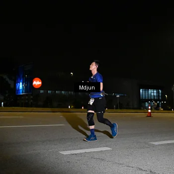 Runner Photo 7415577
