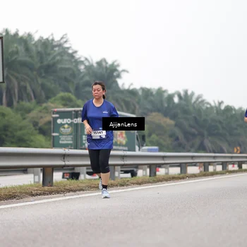 Runner Photo 7415603