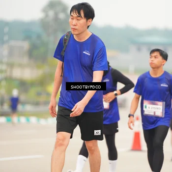 Runner Photo 7415640