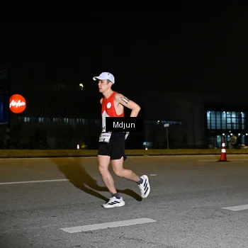 Runner Photo 7415644