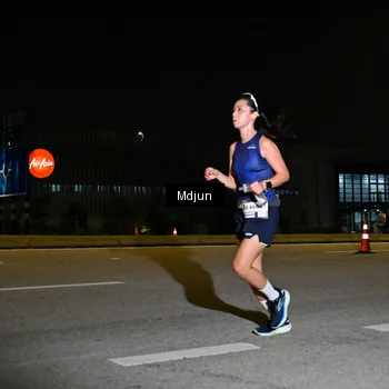 Runner Photo 7415668