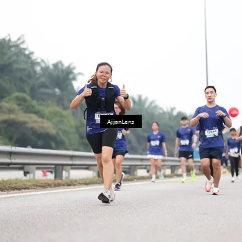 Runner Photo 7415670