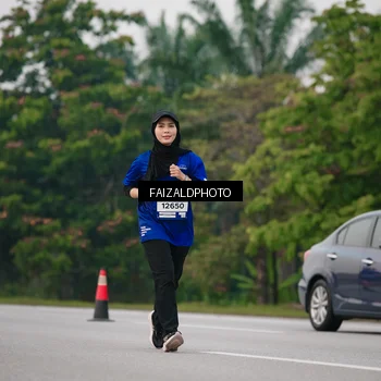 Runner Photo 7415675