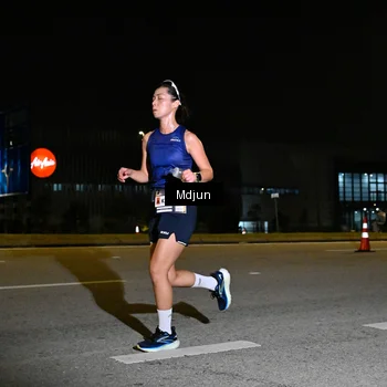 Runner Photo 7415676