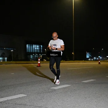 Runner Photo 7415706