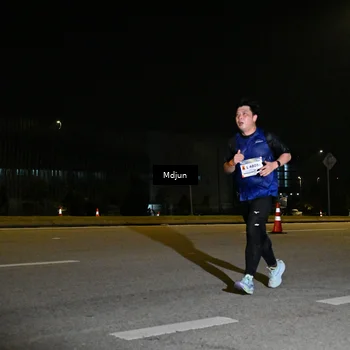 Runner Photo 7415707