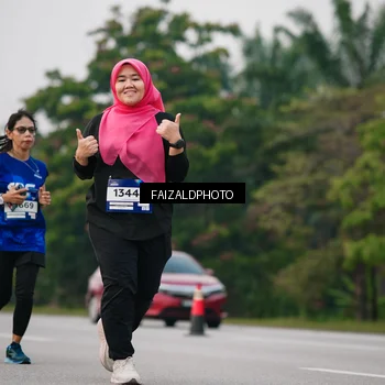 Runner Photo 7415721