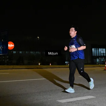 Runner Photo 7415727