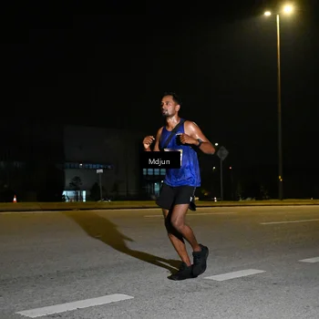 Runner Photo 7415760