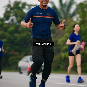 Runner Photo 7415762