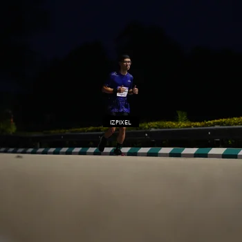 Runner Photo 7415764