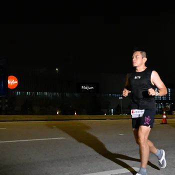 Runner Photo 7415772