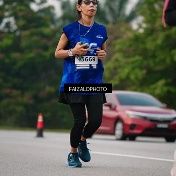 Runner Photo 7415783