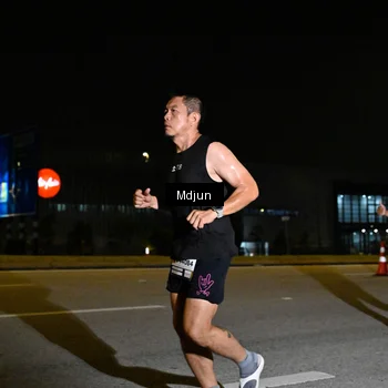 Runner Photo 7415787