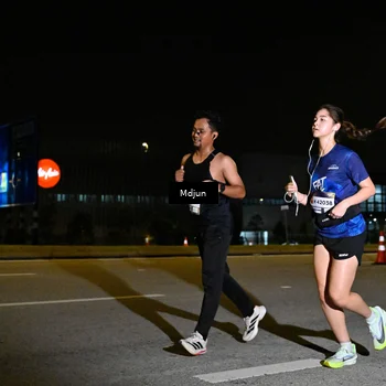 Runner Photo 7415800