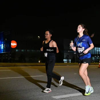 Runner Photo 7415801