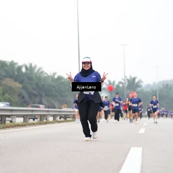 Runner Photo 7415804