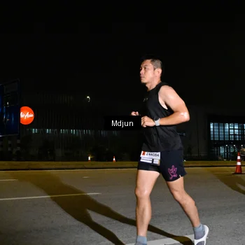 Runner Photo 7415806