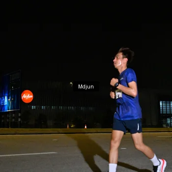 Runner Photo 7415816