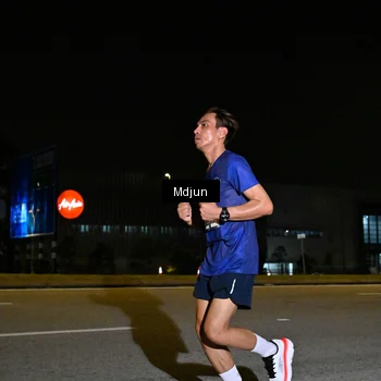 Runner Photo 7415819