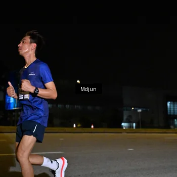 Runner Photo 7415828