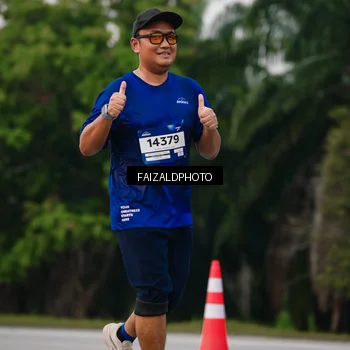 Runner Photo 7415855