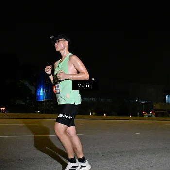 Runner Photo 7415865