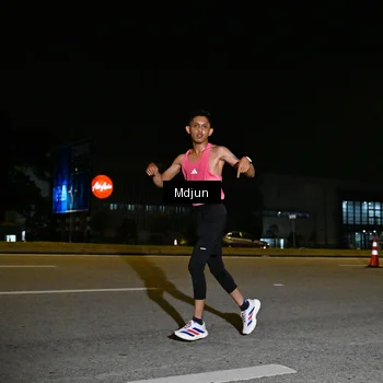 Runner Photo 7415866