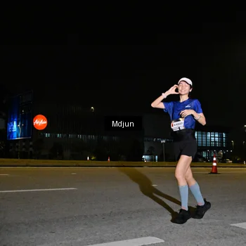 Runner Photo 7415883