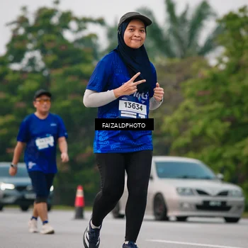 Runner Photo 7415888