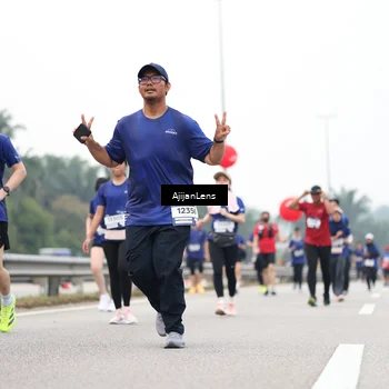 Runner Photo 7415898