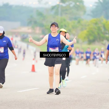 Runner Photo 7415917