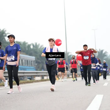 Runner Photo 7415945
