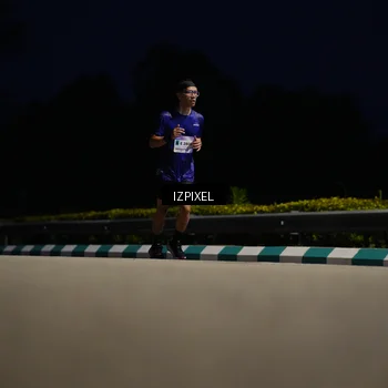 Runner Photo 7415960
